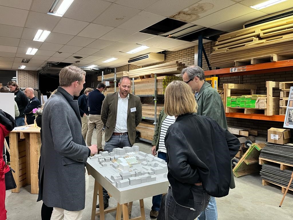 Nieuw schetsontwerp Hof van Baarn gepresenteerd