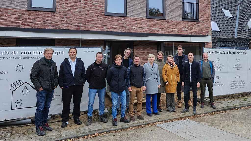 College van gemeente Renkum enthousiast over Open Hofkerk in Wolfheze