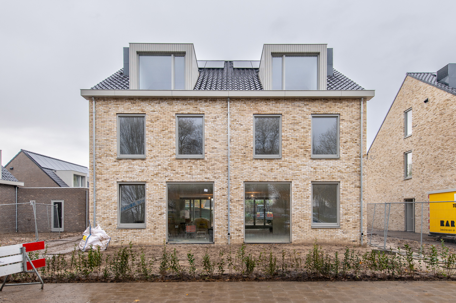 De woningen van het project De Klassiekers in Elst zijn deze week opgeleverd!