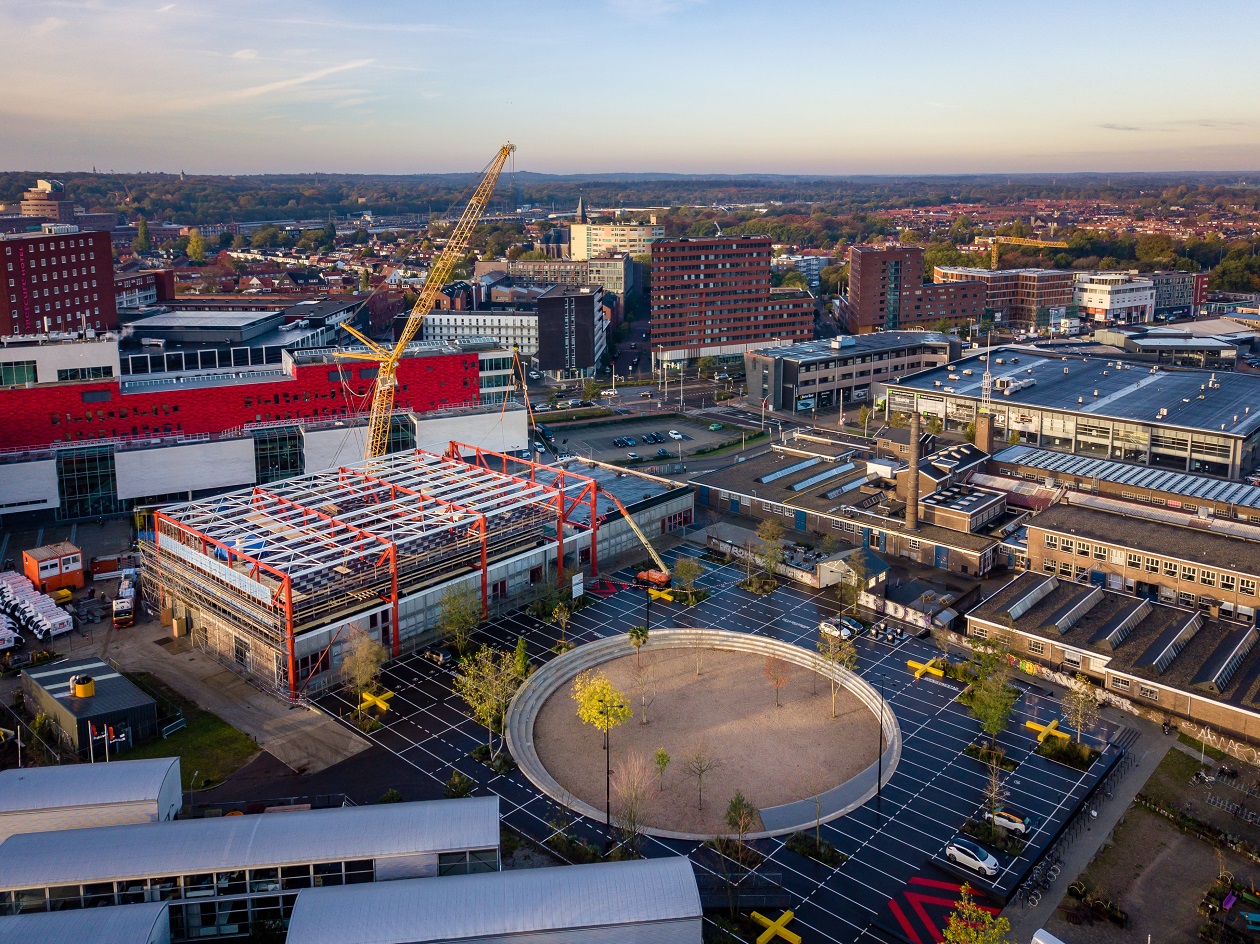 Industriebouw: Een gebouw als een brug ‘Het Platform’