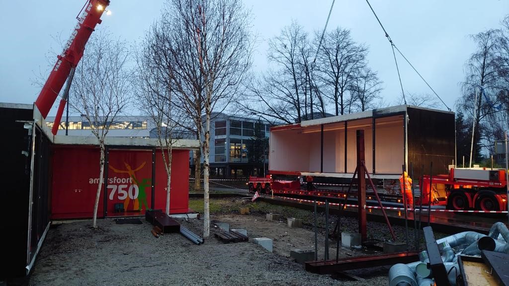 Amersfoortse triomfboog op weg naar nieuwe bestemming